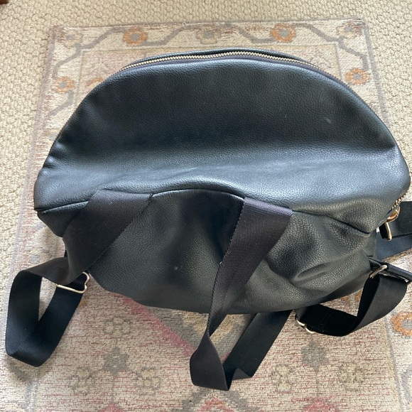 Fawn Design Diaper Backpck - Picture 2 of 3